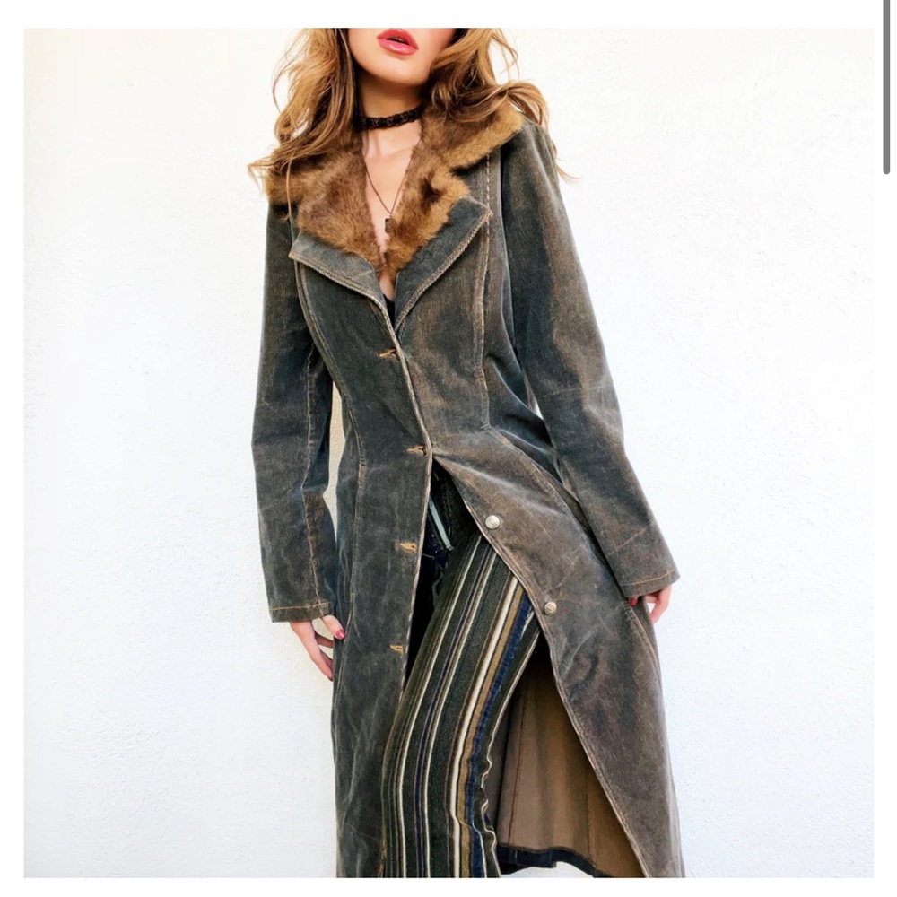 Vintage Y2K faux fur duster jacket/coat